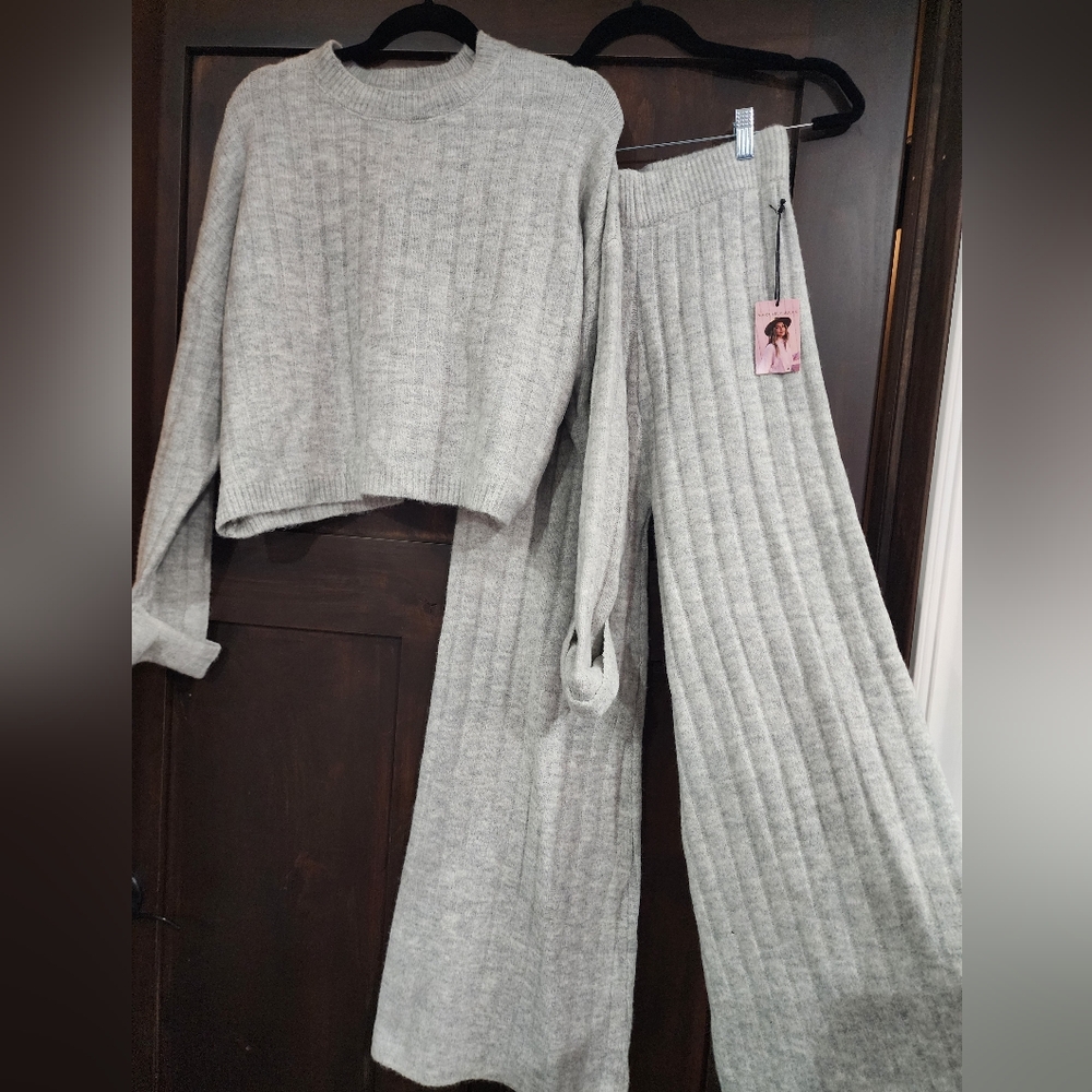 Sincerely Jules Small Long Sleeve Set Gray Brand New With Tags